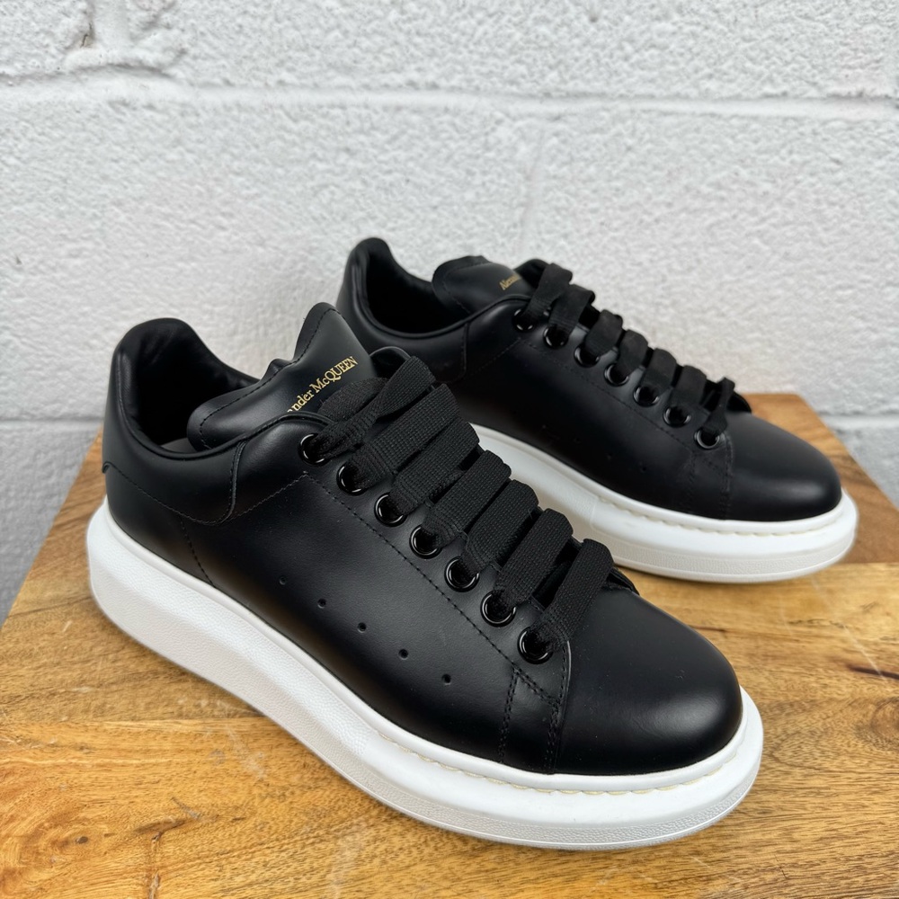 Alexander McQueen Oversized Sneakers Black Leather White Sole EU 39.5